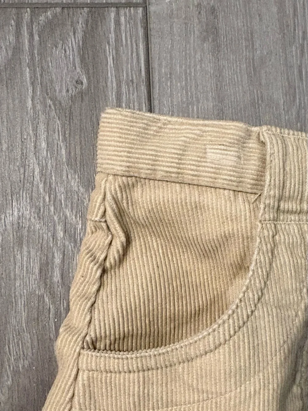 Gymboree Beige Corduroy Like Skort with Embroidered Detail Girls size 6